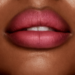 Cargar imagen en el visor de la galería, Charlotte Tilbury - Matte Revolution Lipstick First Dance
