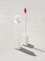 Cargar imagen en el visor de la galería, Fenty Beauty - Poutsicle Hydrating Lip Stain Strawberry Sangria 03
