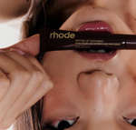 Cargar imagen en el visor de la galería, PRE-VENTA - Rhod x The Biebers Peptide Lip Treatment Caramelized Banana
