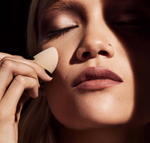 Cargar imagen en el visor de la galería, Fenty Beauty - Lil Precision Makeup Sponge Duo
