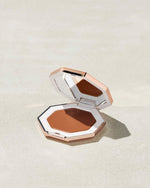 Cargar imagen en el visor de la galería, Fenty Beauty - Cheeks Out Freestyle Cream Bronzer
