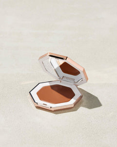 Fenty Beauty - Cheeks Out Freestyle Cream Bronzer