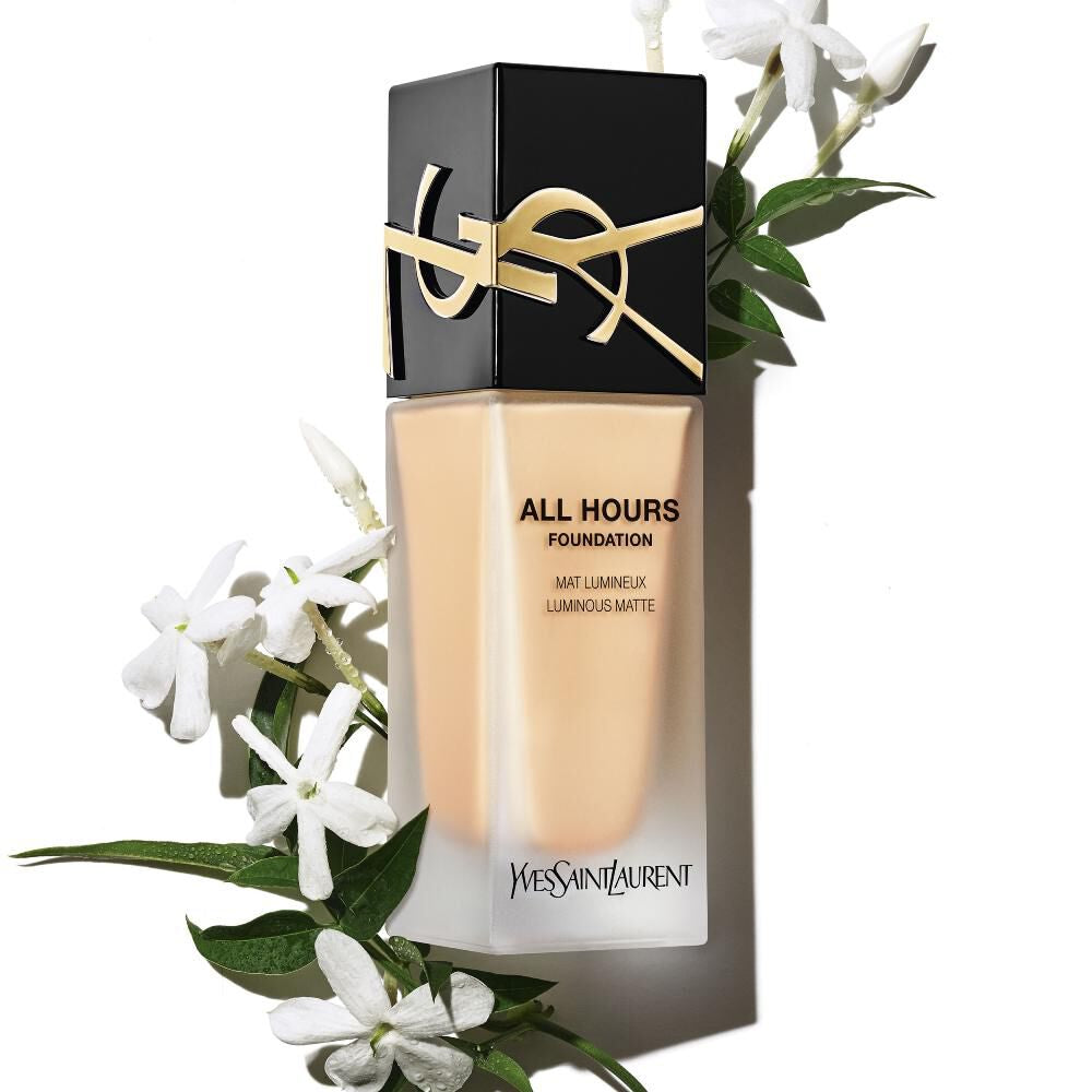 Yves Saint Laurent - All Hours Foundation