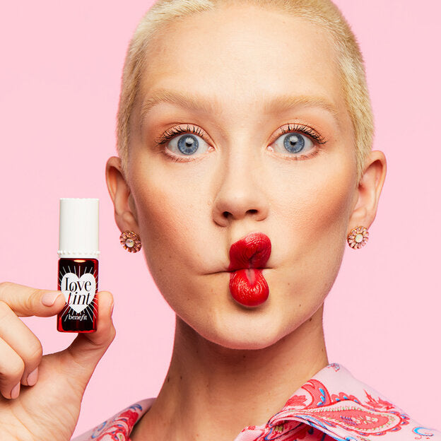 Benefit - Fiery-Red Tinted Lip & Cheek Stain Love Tint