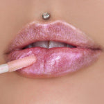 Cargar imagen en el visor de la galería, Jeffree Star - The Gloss Crystal Kiss
