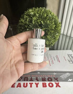 Cargar imagen en el visor de la galería, Juliette Has a Gun Not a Perfume in the 8ml (0.27 fl. oz.) *sin caja*
