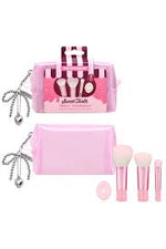 Cargar imagen en el visor de la galería, Real Techniques *Sweet Tooth* - Mini Makeup Brush Set Treat Yourself *dañado*

