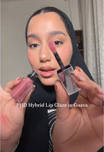 Cargar imagen en el visor de la galería, Haus Labs | PhD Hybrid Lip Glaze Plumping Gloss - Guava *sin caja*
