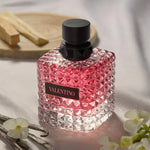 Cargar imagen en el visor de la galería, Valentino - Bundle Duo Donna Born in Roma 30 ml + 10 ml
