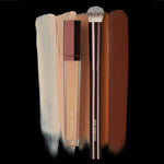 Cargar imagen en el visor de la galería, Hourglass - Vanish™ Seamless Finish Concealer Brush
