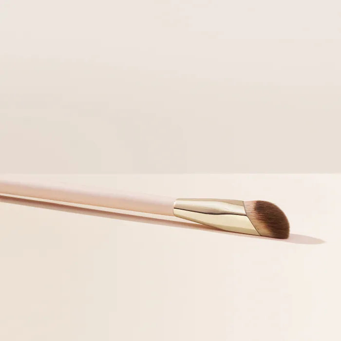 PRE-VENTA - Rare Beauty Liquid Touch Concealer Brush