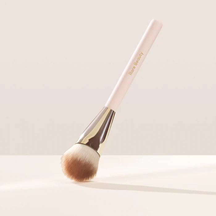 PRE-VENTA - Rare Beauty Soft Pinch Blush Brush