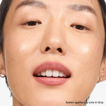 Cargar imagen en el visor de la galería, PRE-VENTA - Glossier Lip Line Enhancing Hydrating Longwear Lip Liner Pencil Grip
