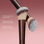 Cargar imagen en el visor de la galería, Hourglass - No. 15 Blush Brush
