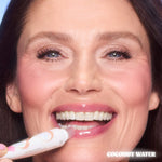 Cargar imagen en el visor de la galería, Charlotte Tilbury - Unreal Lips Healthy Glow Nectar Lip Oil Juicylicious Coconut Water
