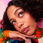 Cargar imagen en el visor de la galería, PRE-VENTA - Benefit Glam Cube 24-Day Makeup Advent Calendar Gift Set
