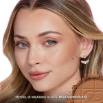 Cargar imagen en el visor de la galería, Too Faced - Chocolate Soleil Matte Blurring Bronzer Milk Chocolate
