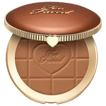 Cargar imagen en el visor de la galería, PRE-VENTA - Too Faced  Chocolate Soleil Matte Blurring Bronzer
