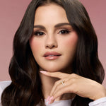 Cargar imagen en el visor de la galería, PRE-VENTA - Rare Beauty Hope Faves 4-Piece Makeup Gift Set
